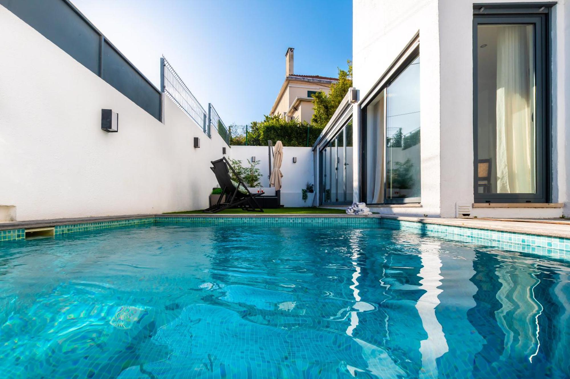 Luxury Villa With A Pool In The City - No Parties Allowed Lisabona Exterior foto